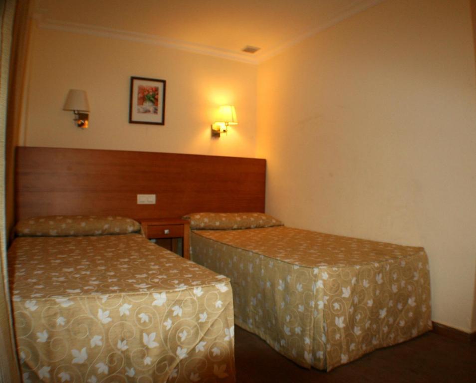 La Línea de la Concepción Hostal Margarita מראה חיצוני תמונה