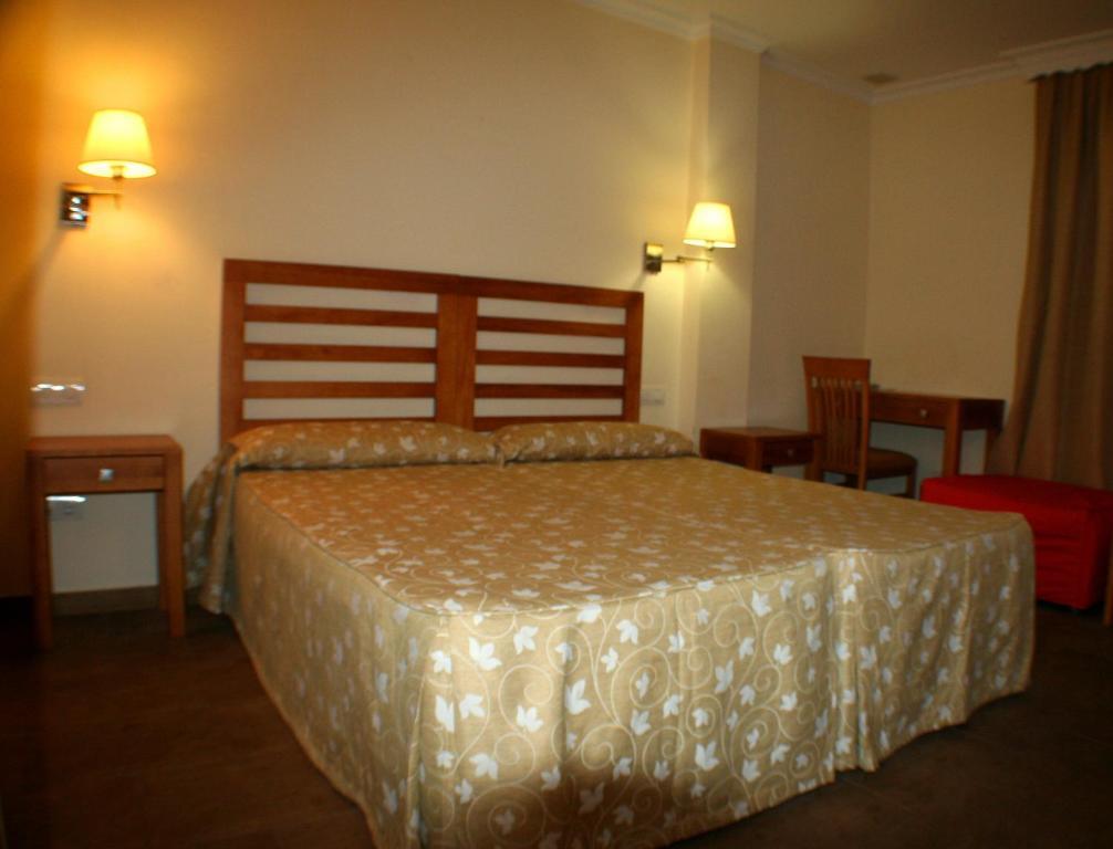La Línea de la Concepción Hostal Margarita מראה חיצוני תמונה