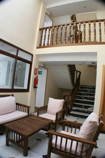 La Línea de la Concepción Hostal Margarita מראה חיצוני תמונה