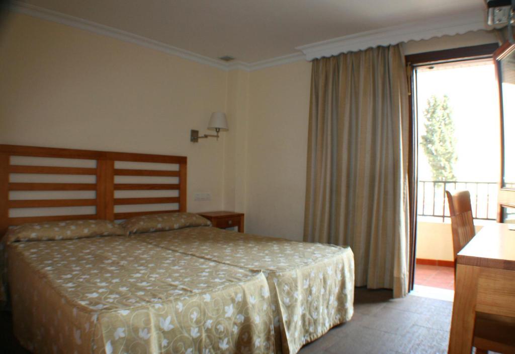 La Línea de la Concepción Hostal Margarita מראה חיצוני תמונה